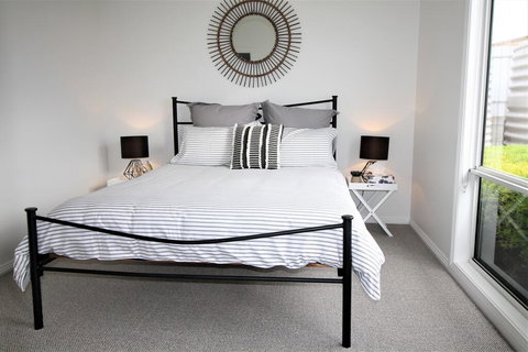 The Beach House - Point Turton - Accommodation Yamba 3