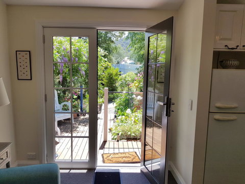 Birch Lane - Accommodation Yamba 2