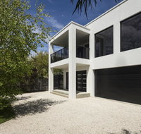 Pearl Hawley Beach - Accommodation Yamba
