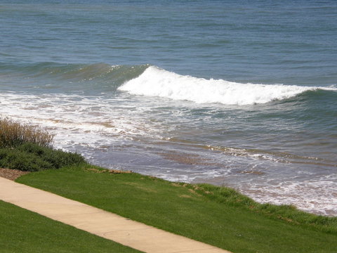 Penguin Waterfront Escape - Accommodation Yamba 13