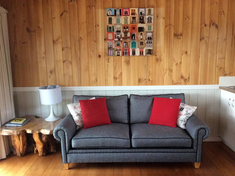 Hazelcreek Cottages - Accommodation Yamba 5