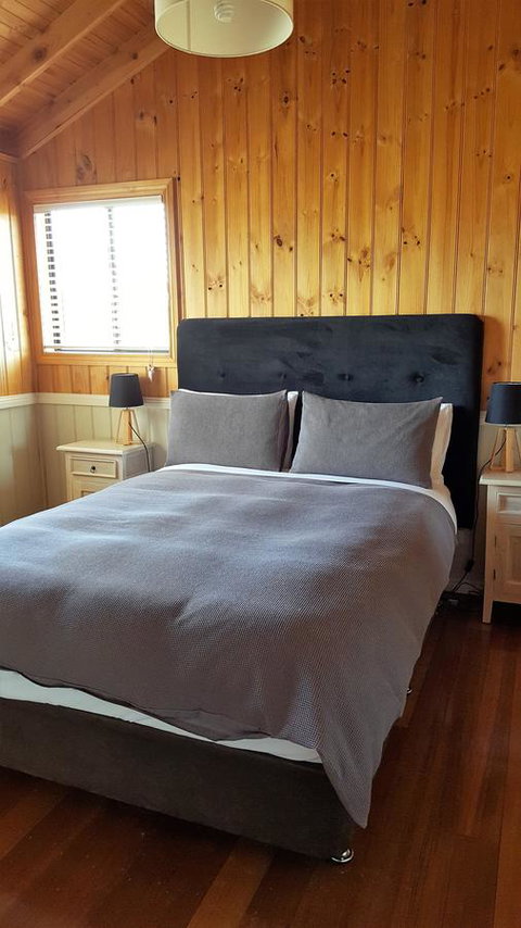 Hazelcreek Cottages - Accommodation Yamba 15