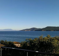 Larus Waterfront Cottage - Accommodation Yamba