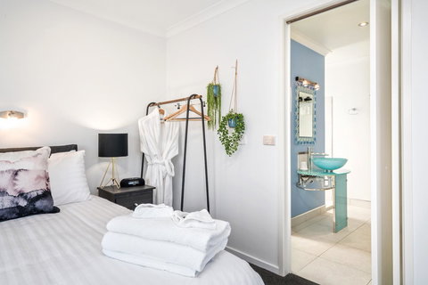 Madsen Retreat - Accommodation Yamba 26