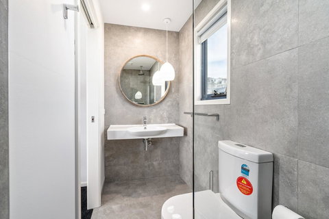 Madsen Retreat - Accommodation Yamba 1