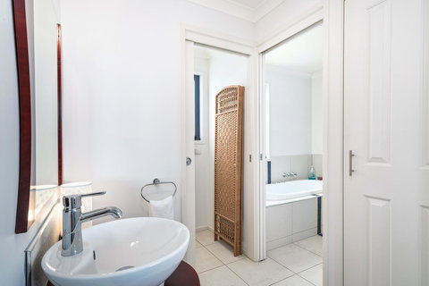 Madsen Retreat - Accommodation Yamba 14