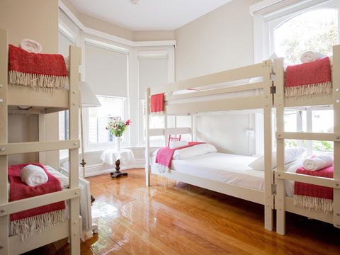 Montacute Boutique Bunkhouse - Accommodation Yamba 4