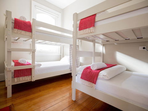 Montacute Boutique Bunkhouse - Accommodation Yamba 11