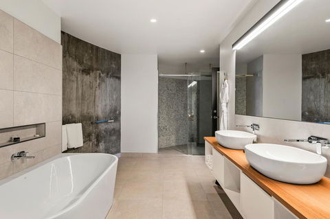 Peppers Silo - Accommodation Yamba 15