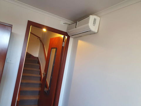Battery Point Apartment With Car Park - Accommodation Yamba 22