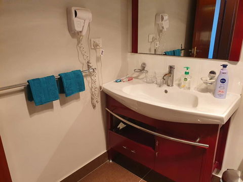 Battery Point Apartment With Car Park - Accommodation Yamba 10