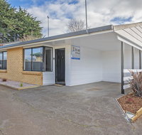 Elkie Villa - 2 Bedroom Unit - Burnie - Accommodation Yamba