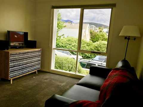 4 At 8 Townhouse Newcastle St - Accommodation Yamba 7