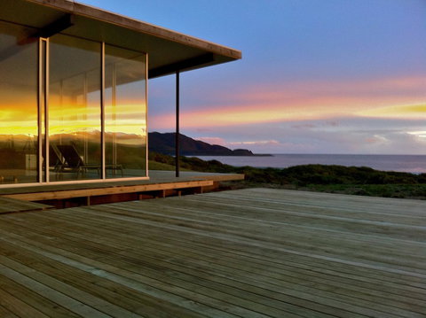 Cloudy Bay Beach House - Accommodation Yamba 7