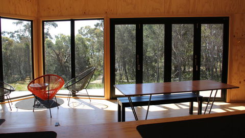 BAY OF FIRES ECO HUT Off Grid Experience At Binalong Bay - Accommodation Yamba 5