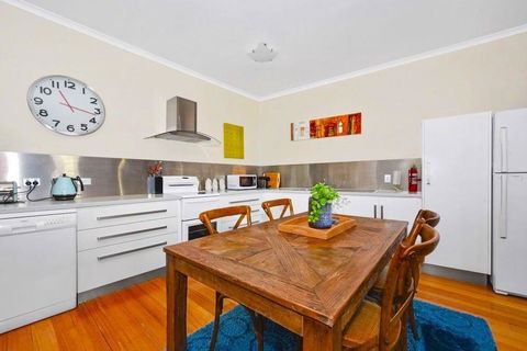 Launceston CBD Abode - Accommodation Yamba 2