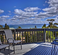 The Lookout  Large family house with views - Accommodation Yamba