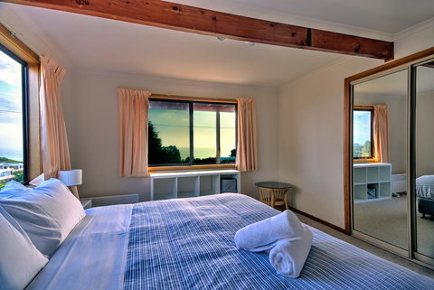 Zenith - Accommodation Yamba 13