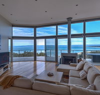 Halcyon  Immerse yourself in the sky and sea - Accommodation Yamba