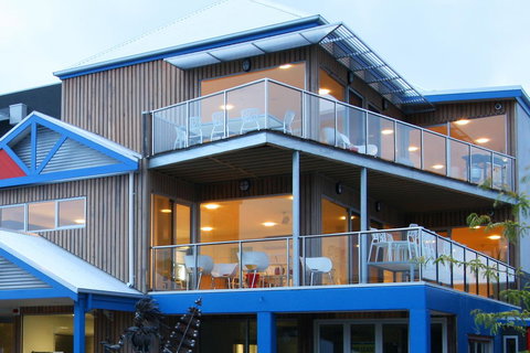 The Island Accommodation - Accommodation Yamba 22