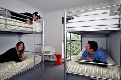 The Island Accommodation - Accommodation Yamba 17