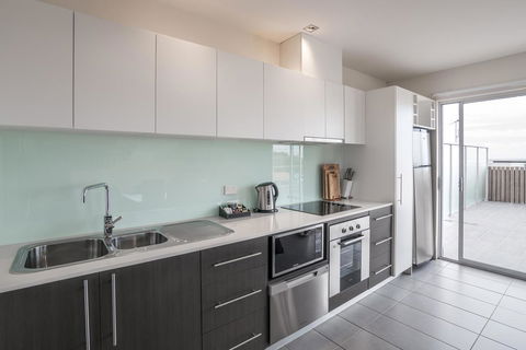 The Apollo - Accommodation Yamba 25