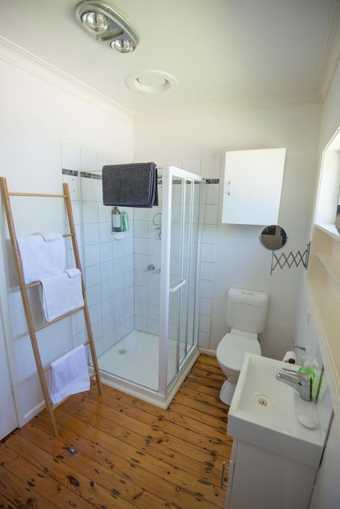 Flora Hill Creek Views - Accommodation Yamba 3