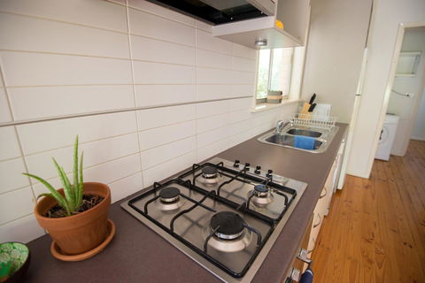 Flora Hill Creek Views - Accommodation Yamba 9