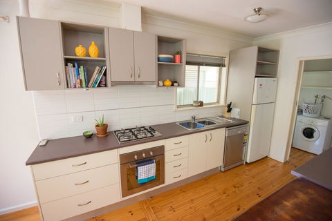 Flora Hill Creek Views - Accommodation Yamba 4