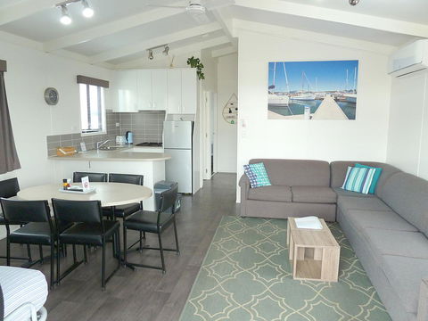 Apollo Bay Waterfront Motor Inn - Accommodation Yamba 17