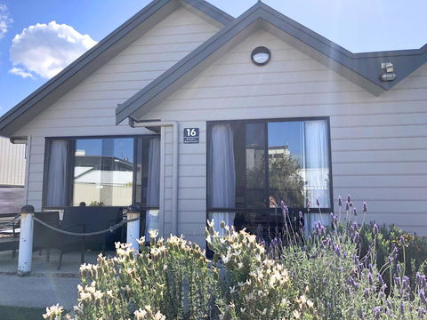 Apollo Bay Waterfront Motor Inn - Accommodation Yamba 20