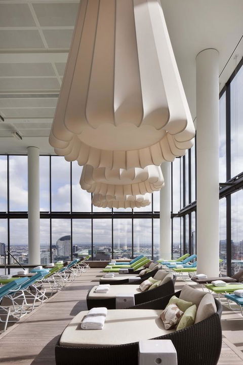 Crown Metropol Melbourne - Accommodation Yamba 15