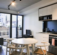 Mono Apartments on La Trobe Street - Accommodation Yamba