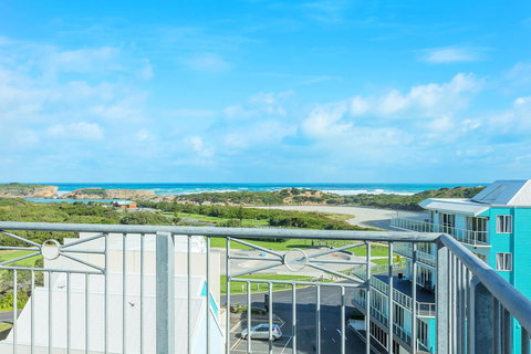 Deep Blue Hotel & Hot Springs - Accommodation Yamba 25