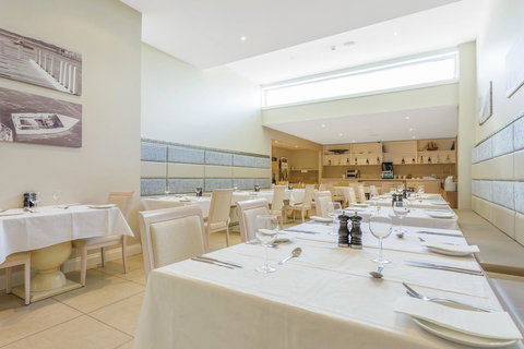 Deep Blue Hotel & Hot Springs - Accommodation Yamba 16