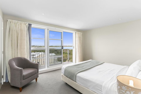 Deep Blue Hotel & Hot Springs - Accommodation Yamba 26