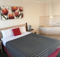 Beachcomber Motel  Apartments - Accommodation Yamba