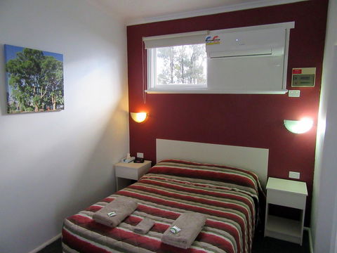 The Highlander Motel - 24HR Check In - Accommodation Yamba 10