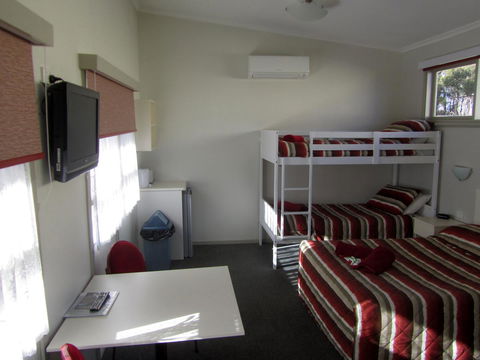 The Highlander Motel - 24HR Check In - Accommodation Yamba 21