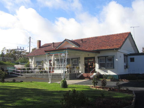 The Highlander Motel - 24HR Check In - Accommodation Yamba 9
