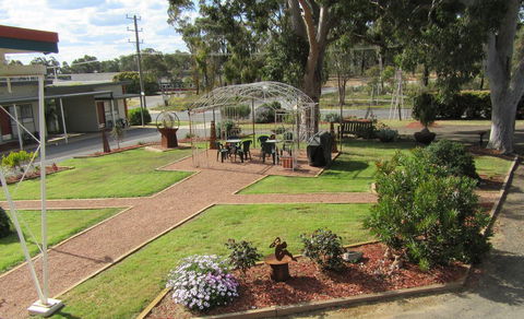 The Highlander Motel - 24HR Check In - Accommodation Yamba 5