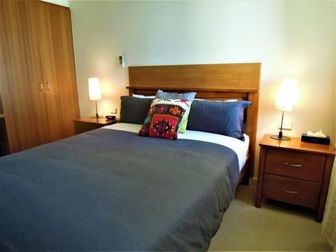 Plough Hotel - Accommodation Yamba 5