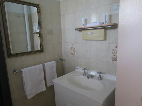 Twin City Motor Inn - Accommodation Yamba 36