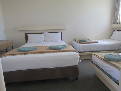 Twin City Motor Inn - Accommodation Yamba 4