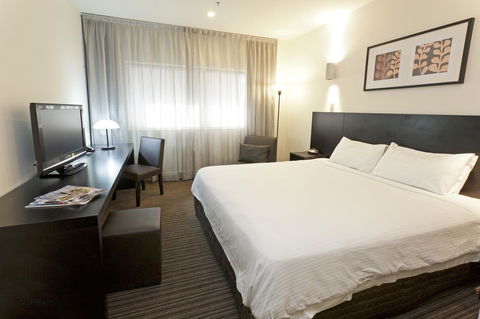Causeway 353 Hotel - Accommodation Yamba 0