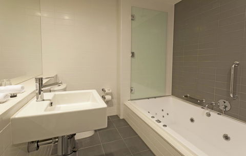 Causeway 353 Hotel - Accommodation Yamba 29