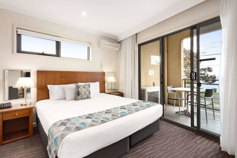 Quality Hotel Bayside Geelong - Accommodation Yamba 3