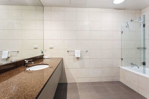 Quality Hotel Bayside Geelong - Accommodation Yamba 15