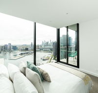 Melbourne Private Apartments - Collins Wharf Waterfront Docklands - Accommodation Yamba