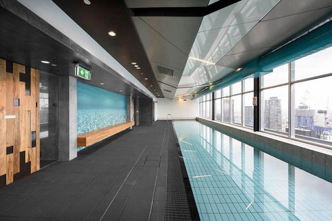 Auguste, Melbourne CBD Private Accommodation With Parking - Accommodation Yamba 3